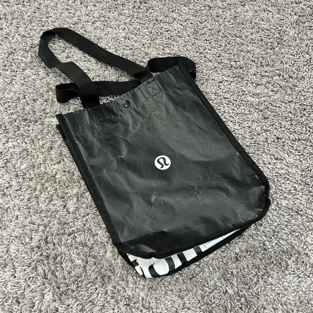 Lululemon Small Reusable Shopping Tote Bag Black White Logo Snap Closure Gym Bag
